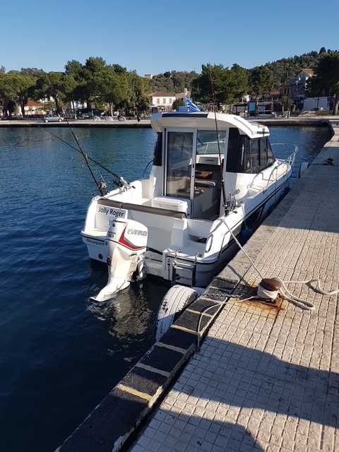 Лодка с гръцка регистрация Jeanneau Merry Fisher 605