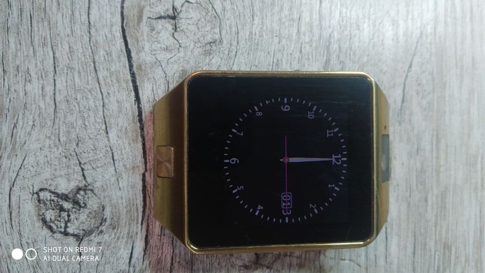 Смарт часы на запчасти продам