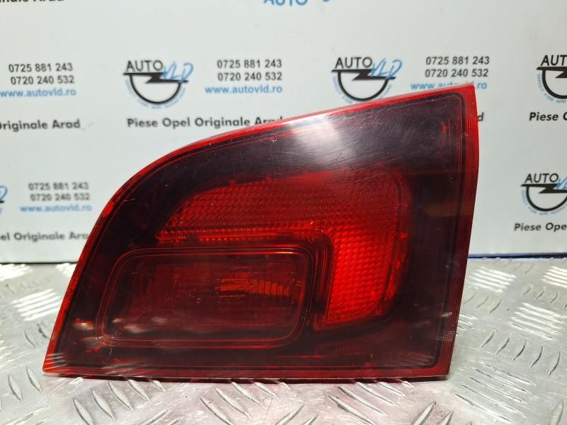 Stop UK haion / portbagaj dreapta Opel Astra J