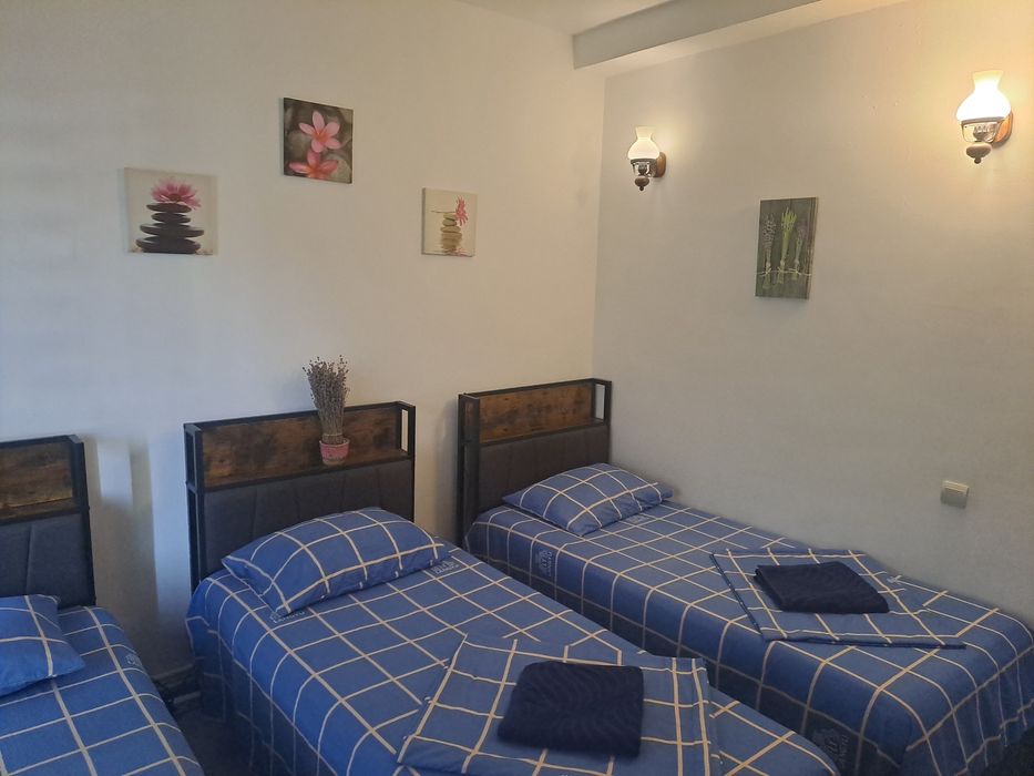 Cazare Muncitori Constanta Valu lui Traian Apartamente Garsoniere Paturi Single Bucătării Băi Proprii Terasă  acoperita
