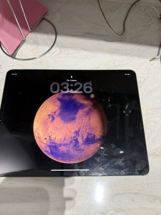 Продам ipad pro 12.9 дюймов, М1