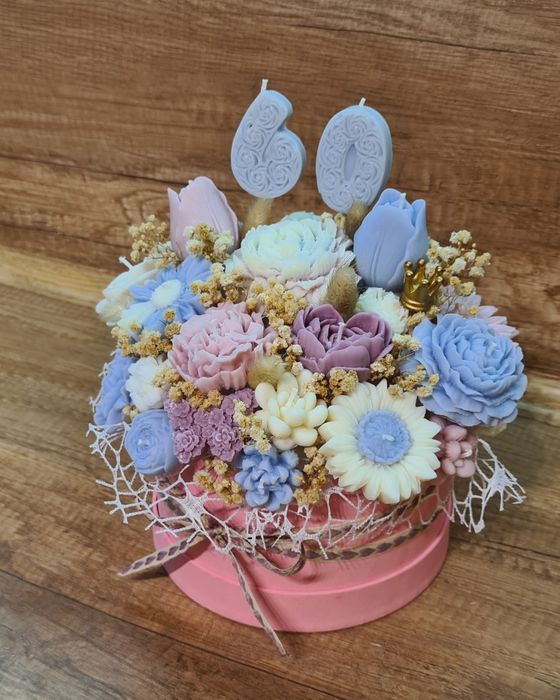 Букет от соеви свещи