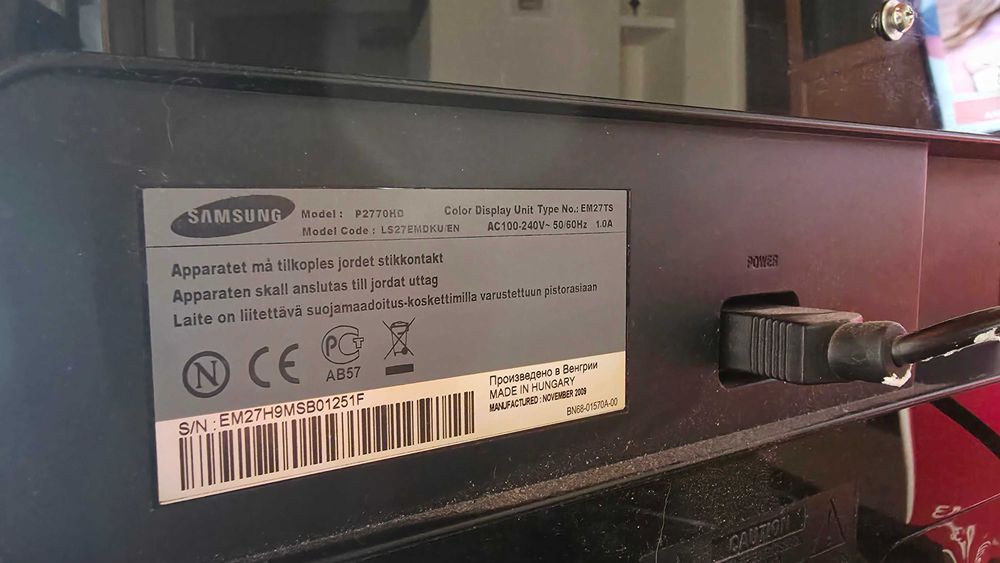 Монитор / Телевизор 27' Samsung SyncMaster P2770HD