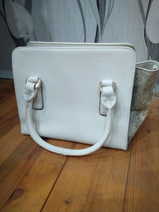 Дамски чанти Valentino Prada