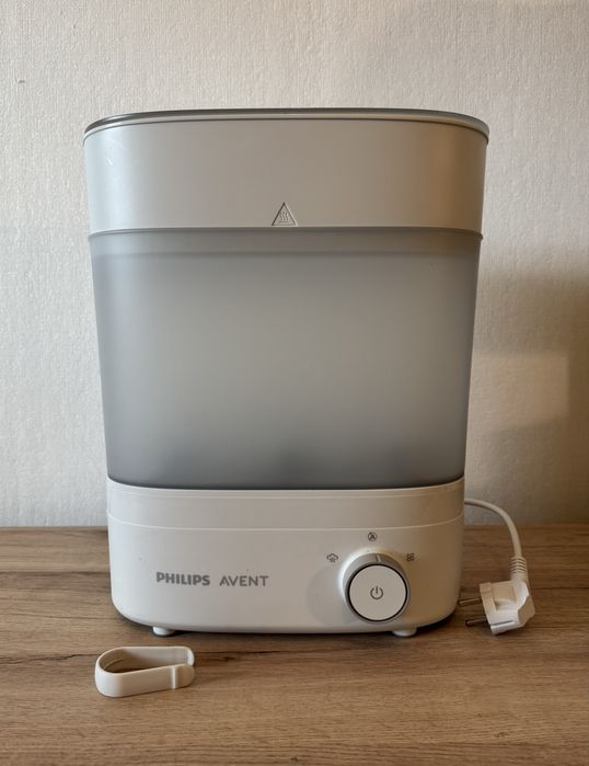 Електрически парен стерилизатор с изсушаване на бутилки Philips Avent Premium SCF 293