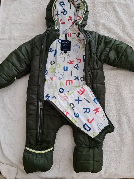 Продам детские комбезы