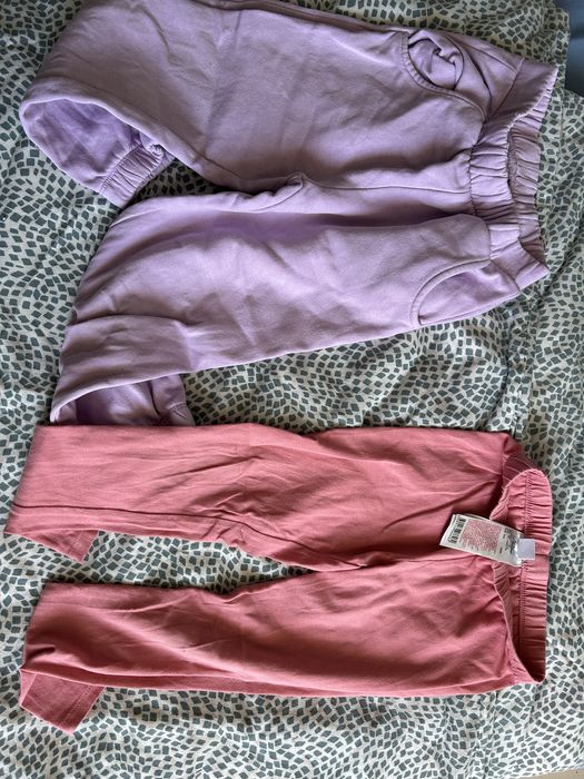 Лот за момиче долници и блузи