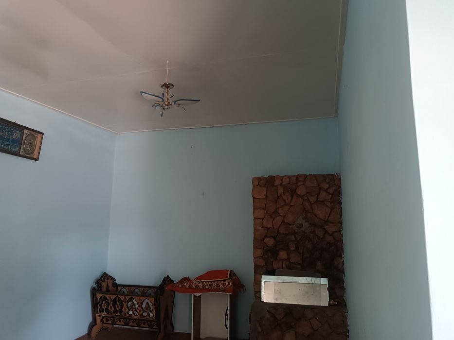 Fargona shaxar markazida xovli uy sotiladi 6  sotix