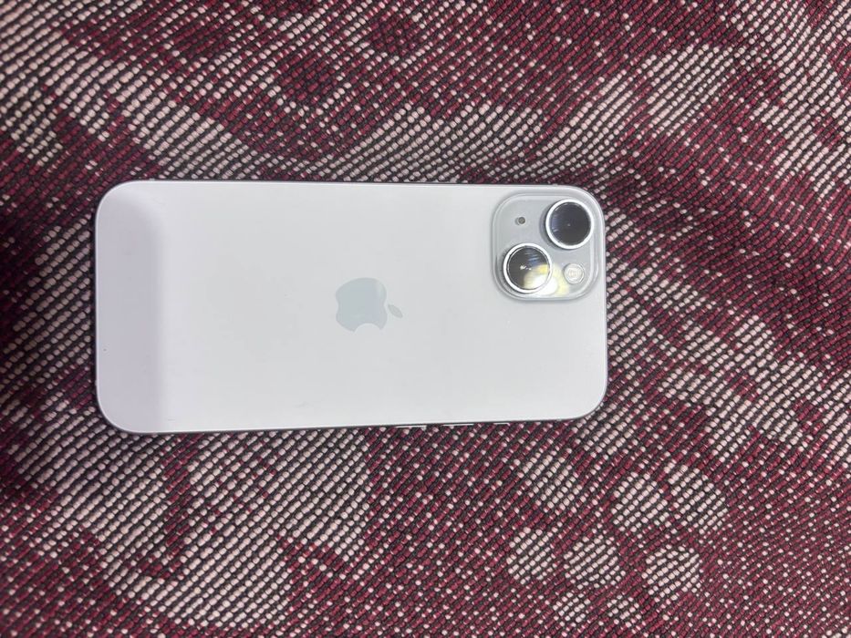 Продам iPhone 15