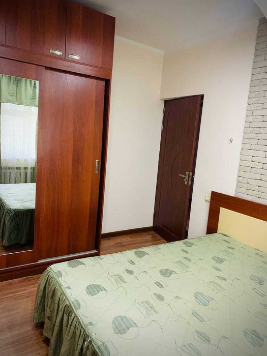 сдается своя 2х комнатная квартира 2/4/4