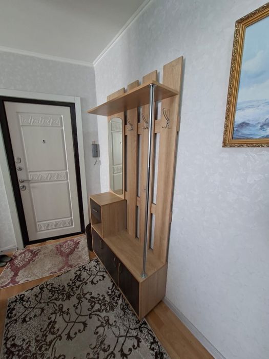 Продам шкаф для прихожей