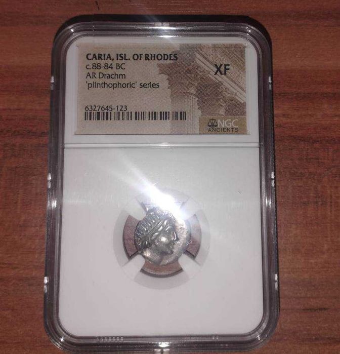 Древнегреческая монета