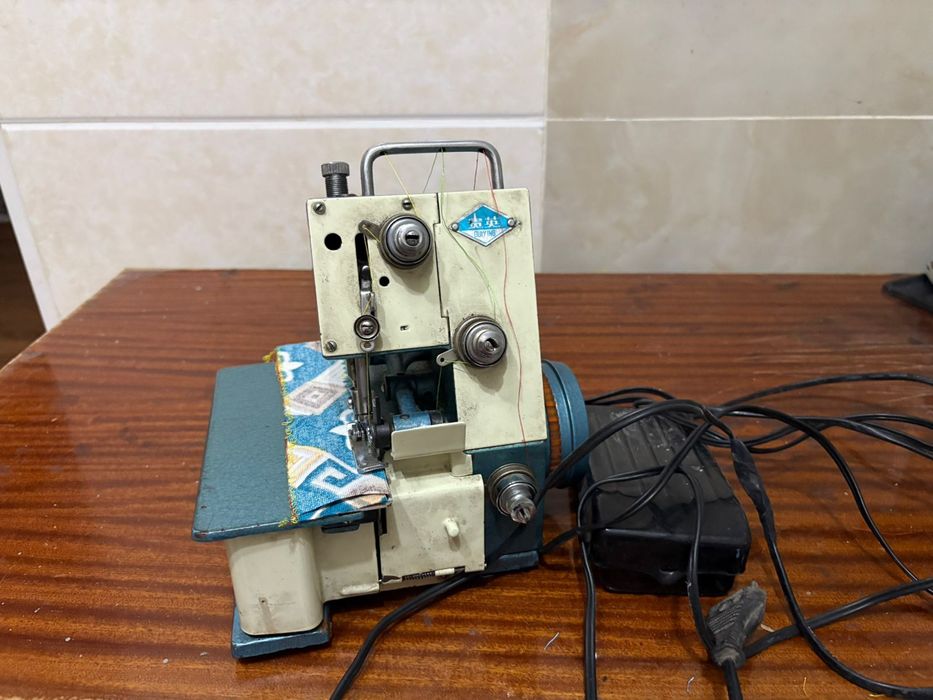 Ткацкая машинка.