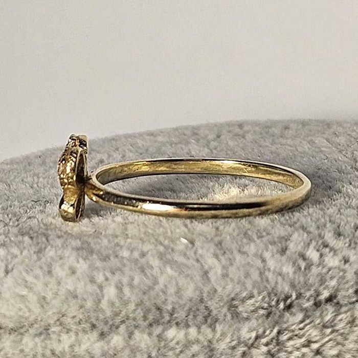 Inel din aur galben cu pietre 14K, 1.41 Grame