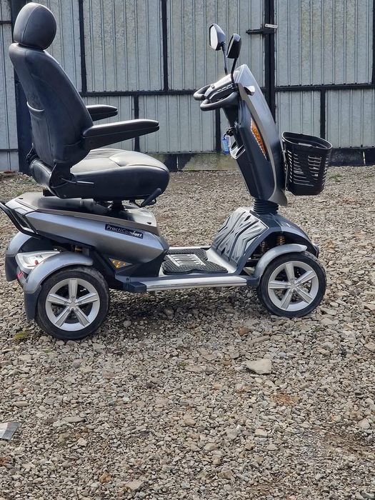 Scuter Electric pentru persoane cu dizabilitati  Travelux Infineon 4