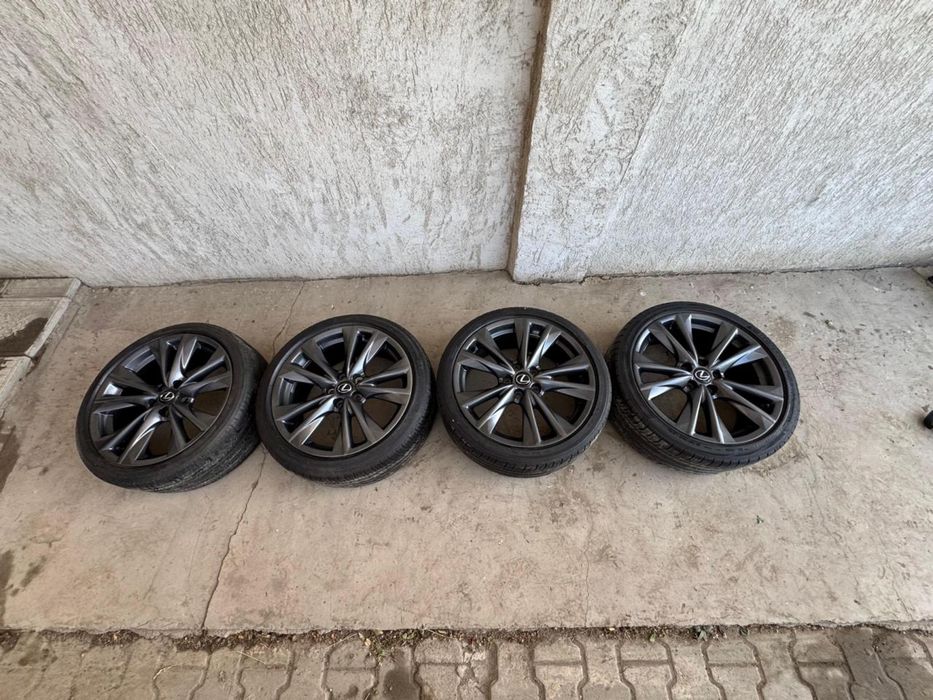 Диски с резиной 235/40 R19