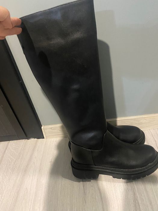 Дамски ботуши нови