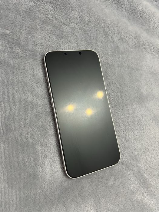 iPhone 13 128Гб, белый