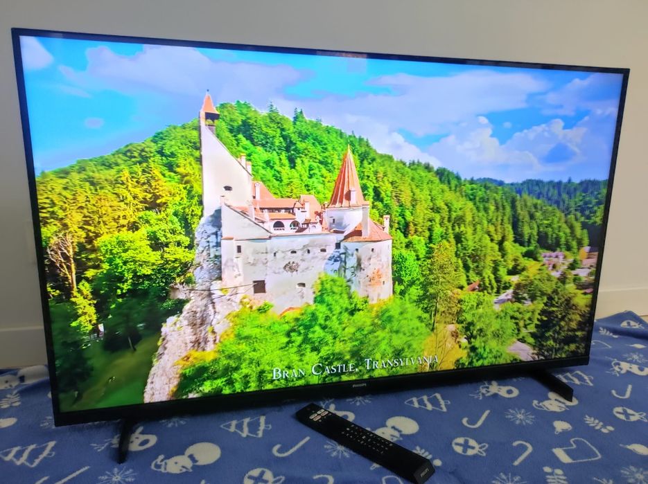 TV Smart 4k UHD Philips 108 cm.
