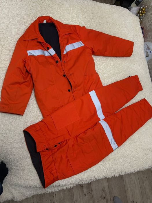 Продам зимнюю тёплую спецодежду