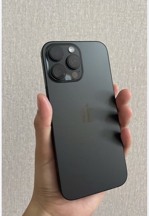 Продам Айфон 16про макс