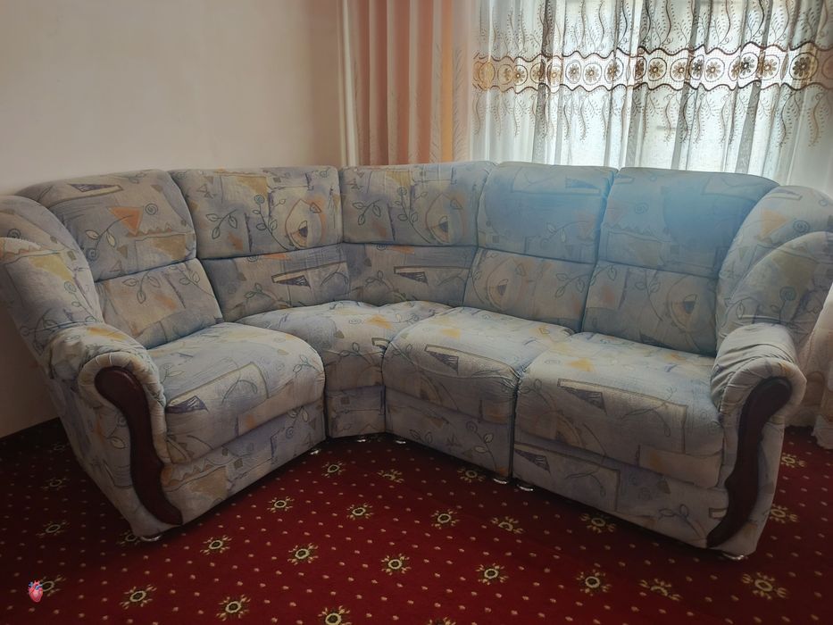 Диван угловой бу