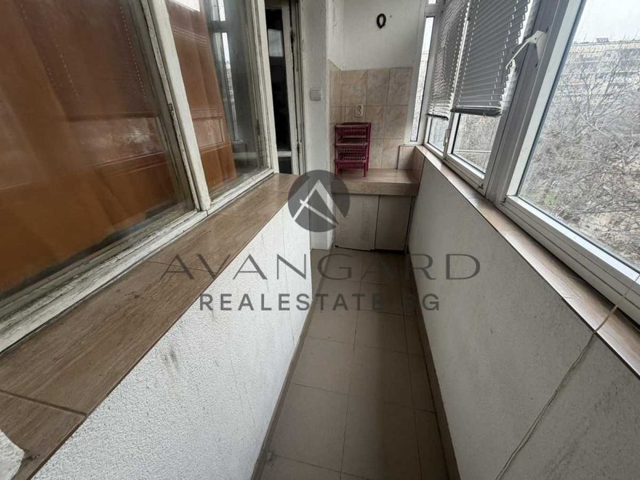 Продава се Тристаен апартамент в Пловдив, Кършияка - 86 кв.м за 998 €/кв.м - Снимка #5