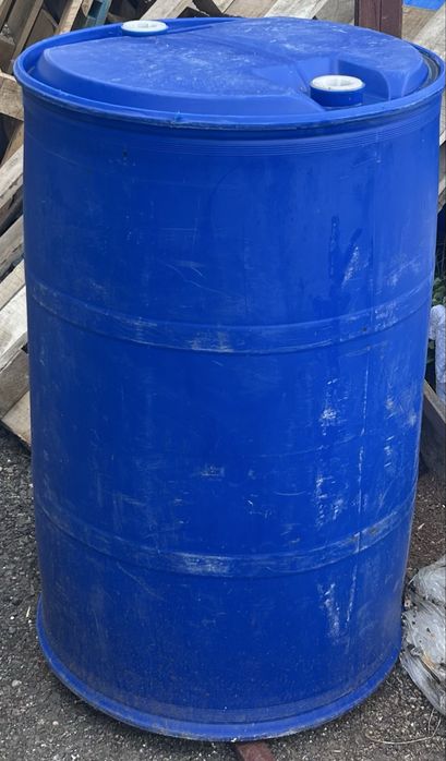 Продам пластиковые бочки