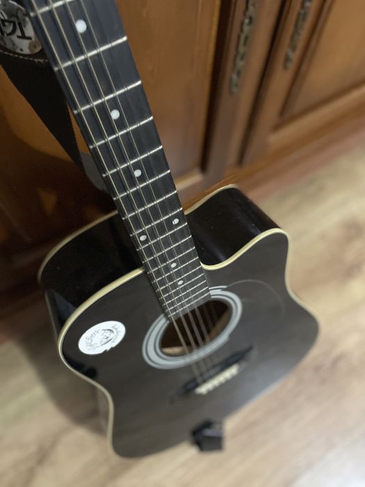 Chitara Acustica Hora Neagra