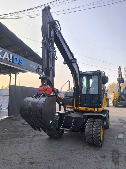 Колесный экскаватор VIAMAR XN-75L  (двигатель Yanmar)