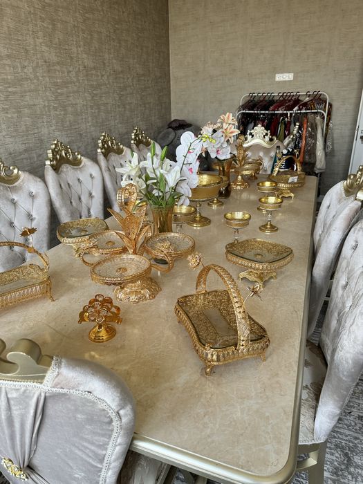 12 кишилик стол стул