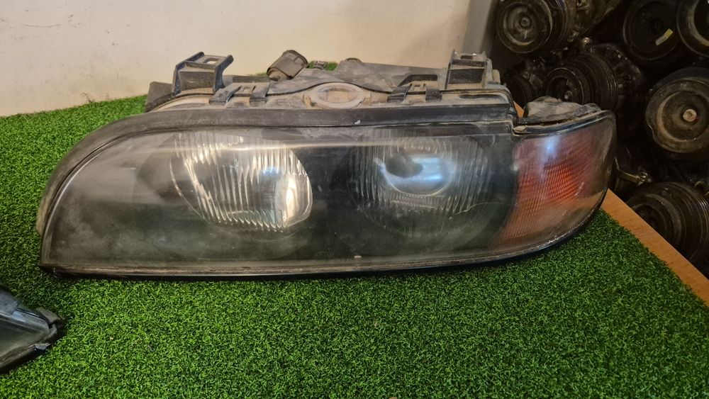 Передние фары на бмв е39