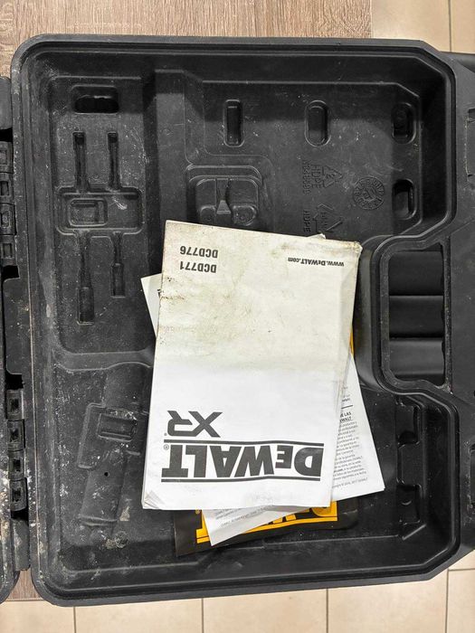 Вeнтоверт DeWalt DCD771