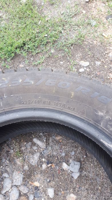 Продаю зимние шины