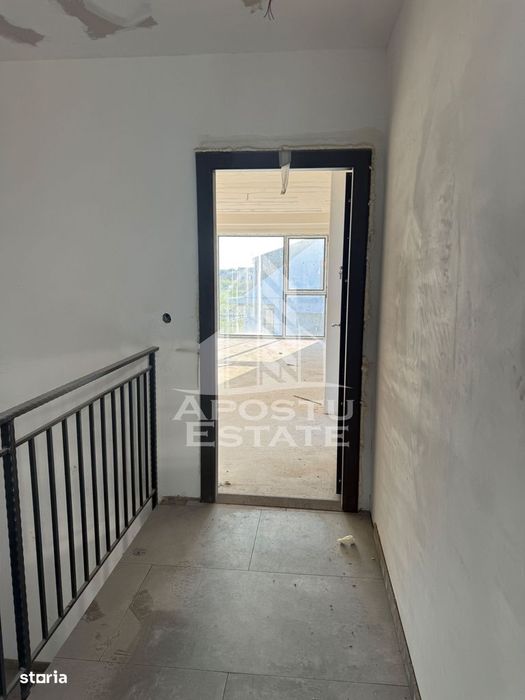 Apartament in Ghiroda tip PENTHOUSE la doar 5 minute de Timisoara