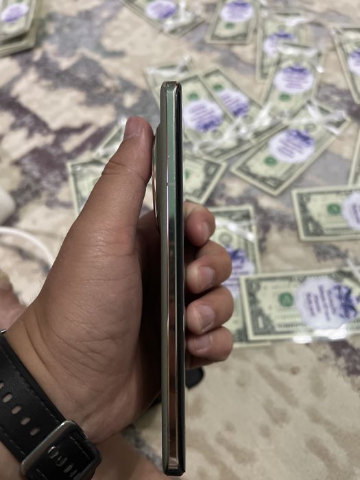 продам Honor magic 6 pro