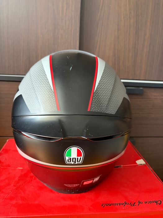 Каска за мотор AGV K1s