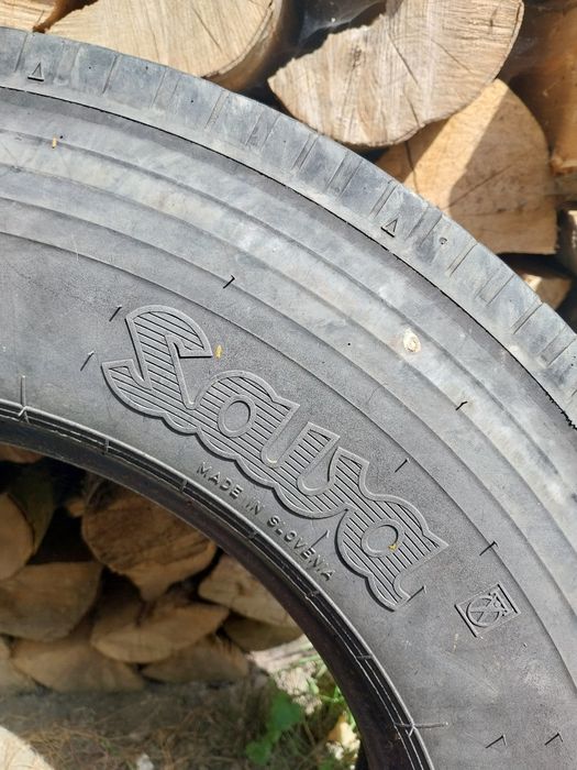 Cauciuc direcție 225/75R17,5