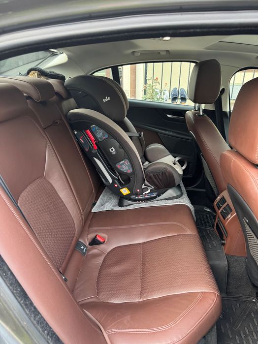 Vand/Schimb Jaguar XE 2.0d Portfolio Aut.