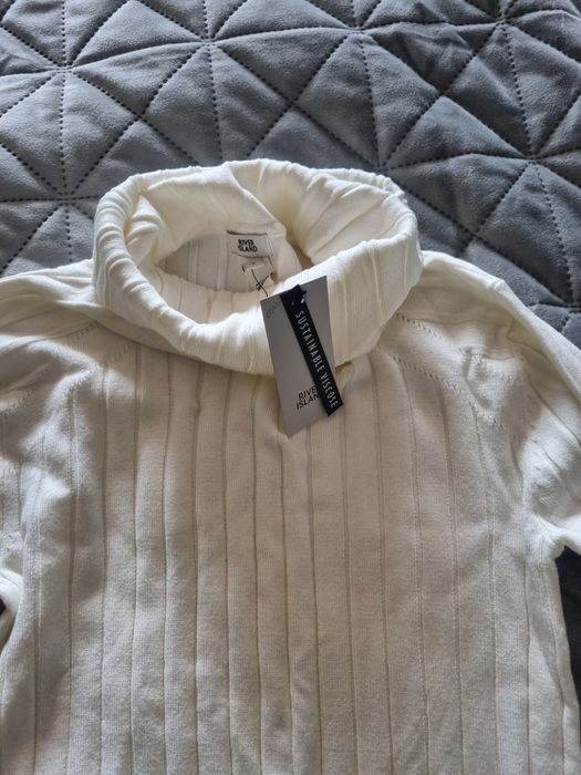 River Island нова с етикет