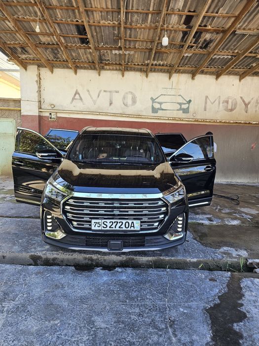 Jetour x90 plus 2023-yil ideal holatda