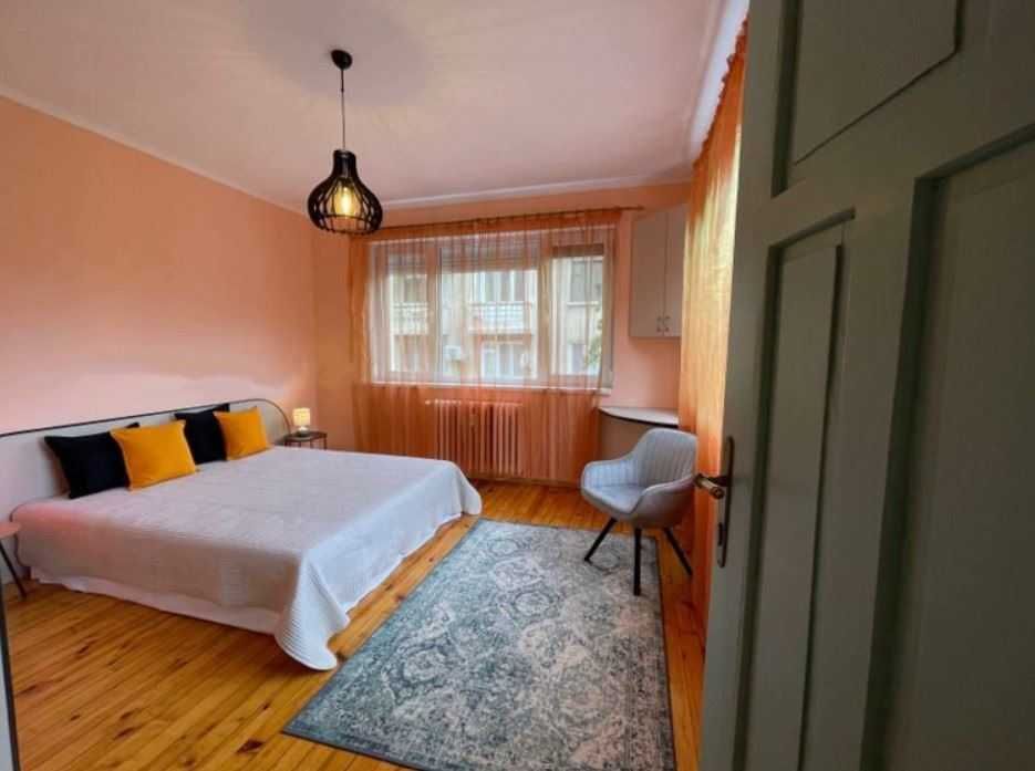 Дава се под наем Двустаен апартамент в София, Център - 60 кв.м за 597.21 € - Снимка #8