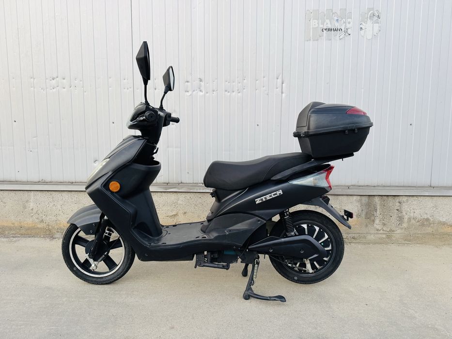 RATE FIXE fara avans Scuter electric ZTECH 25km/h fara permis livrare