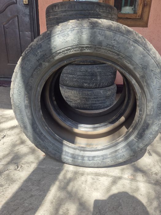 Продам зимние шины