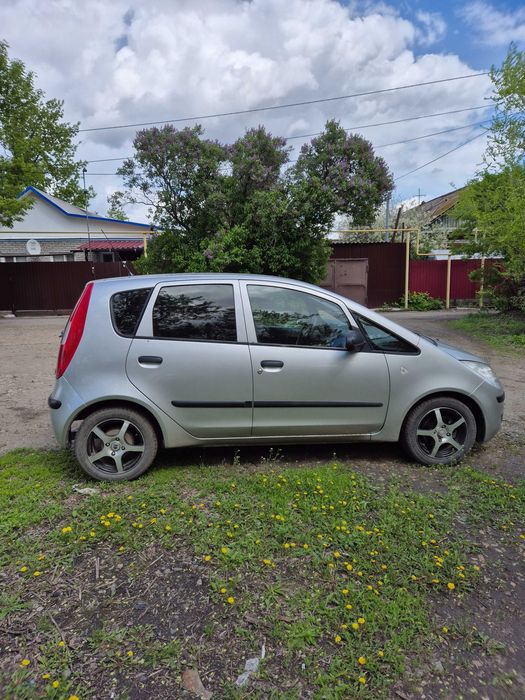 Продам автомобиль.