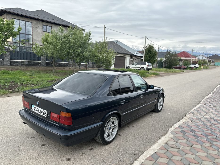 Бмв е 34     М50 2л   1995г