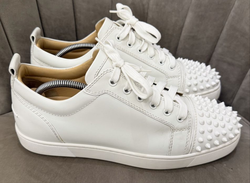 CHRISTIAN LOUBOUTIN Louis junior spike leather low trainers