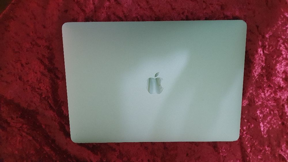 Vand/Dezmembrez Macbook M1 2020 A2338