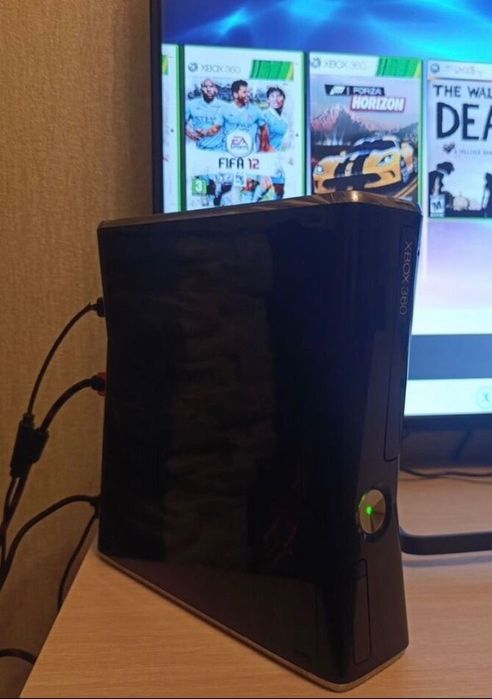 X box 360 slim 250 g