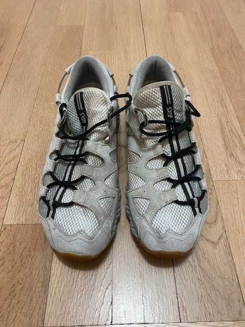 Adidasi Asics marime 41.5